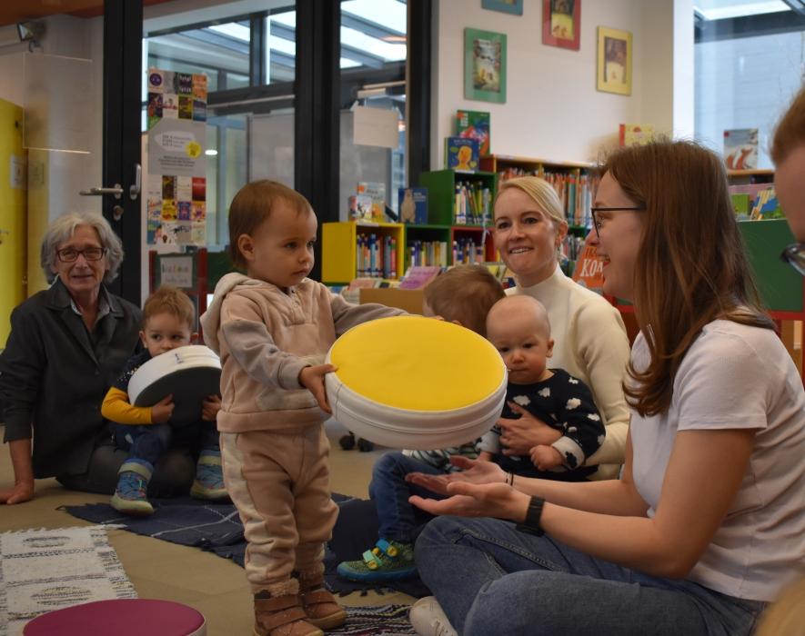 Zwergerltreffen in der Bibliothek Premstätten