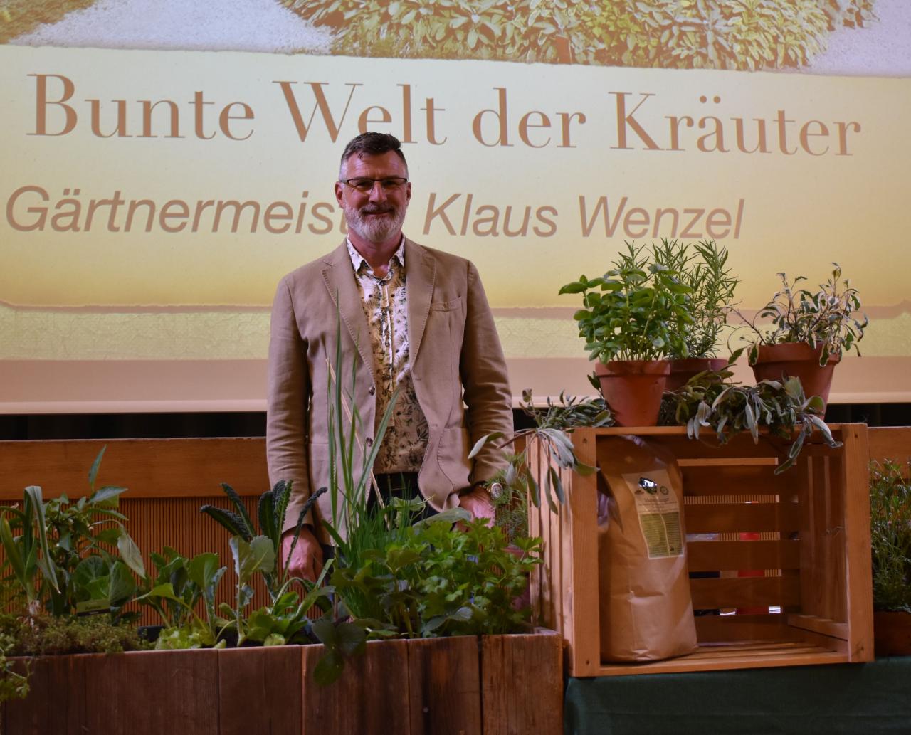 Klaus Wenzel, Gärtnermeister, Geschäftsführer Flora
