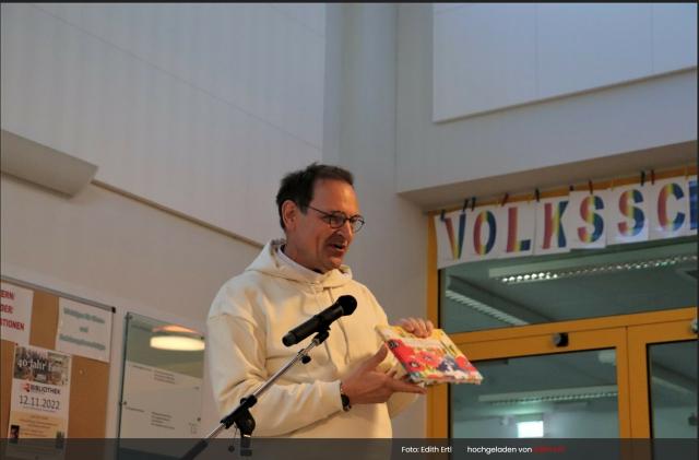 40 Jahr Feier Bibliothek Premstätten Vikar Gerhard Hatzmann