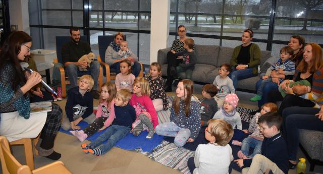 Vorlesen im Advent 2023